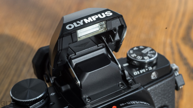 Illustration for article titled ​Olympus OM-D E-M10 Review: A Classic Camera Made Adorably Small